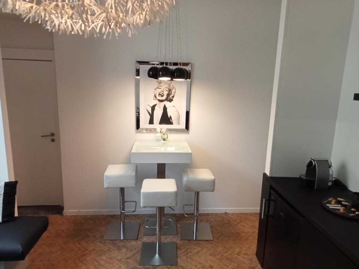 The Manhattan Luxury *